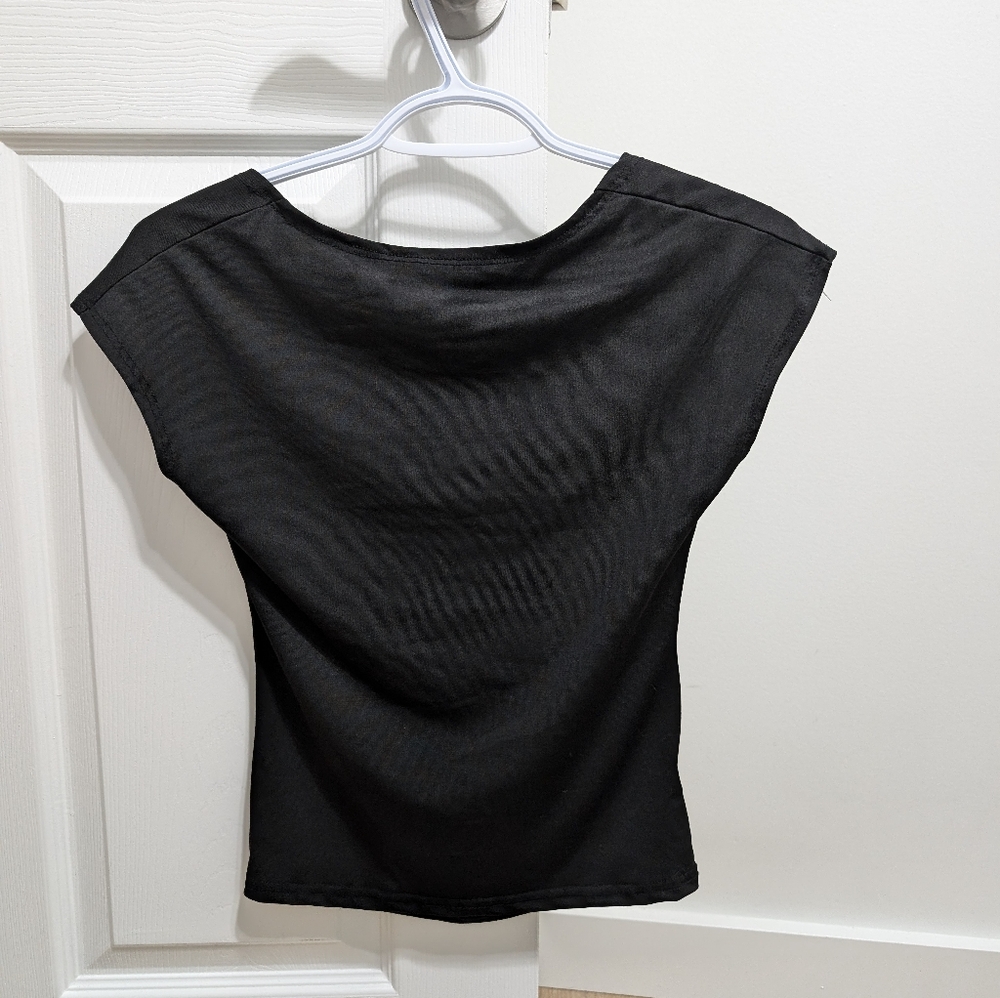 Elegant Black Backless Women's Top